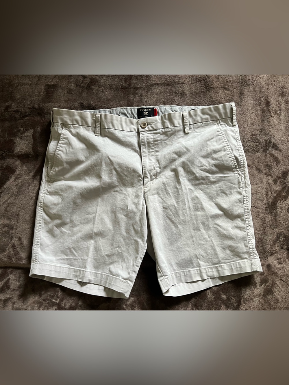Dockers Men's cream Cotton Chino Shorts